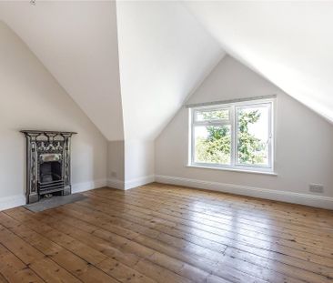 4 bedroom semi-detached house to rent - Photo 4