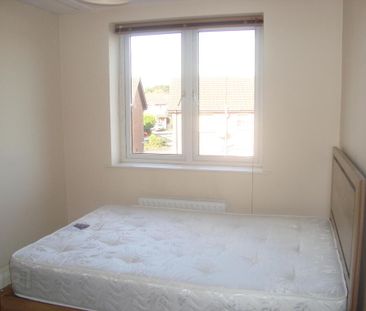 Apt 28 Hawthornden Building, 1 Old Bakers Court, Belfast, BT6 8QU - Photo 3