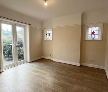 3 bedroom detached house to rent - Photo 4