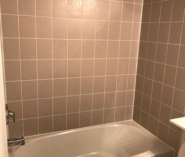 For Lease - 2500 Post Road Unit# 1, Oakville, Ontario - Photo 2