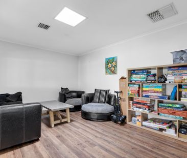 Four bedroom home - Photo 5