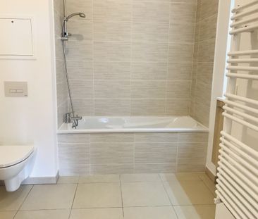 BEZANNES - RUE LOUIS VICTOR DE BROGLIE - Photo 4