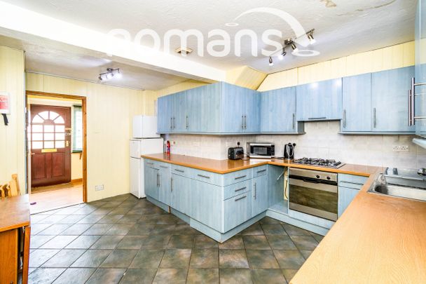 Fromond Road, Winchester, SO22 - Photo 1