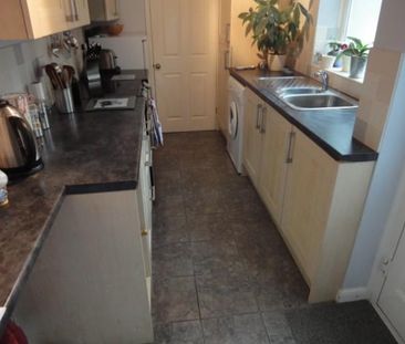 2 bedroom terraced house to rent - Photo 5