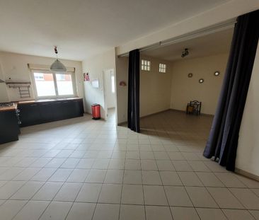 Location Appartement 2 pièces 69m² LOOS 59120 - Photo 3