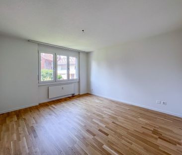 Moderne 3.5-Zi. Wohnung mit viel Licht und Platz - Foto 2