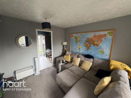 2 bedroom terraced house to rent - Photo 3