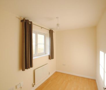 3 bedroom terraced house to rent - Photo 6