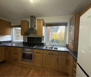 Slough, Berkshire, SL2 - Photo 6