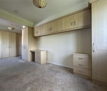 3 bedroom bungalow to rent - Photo 4