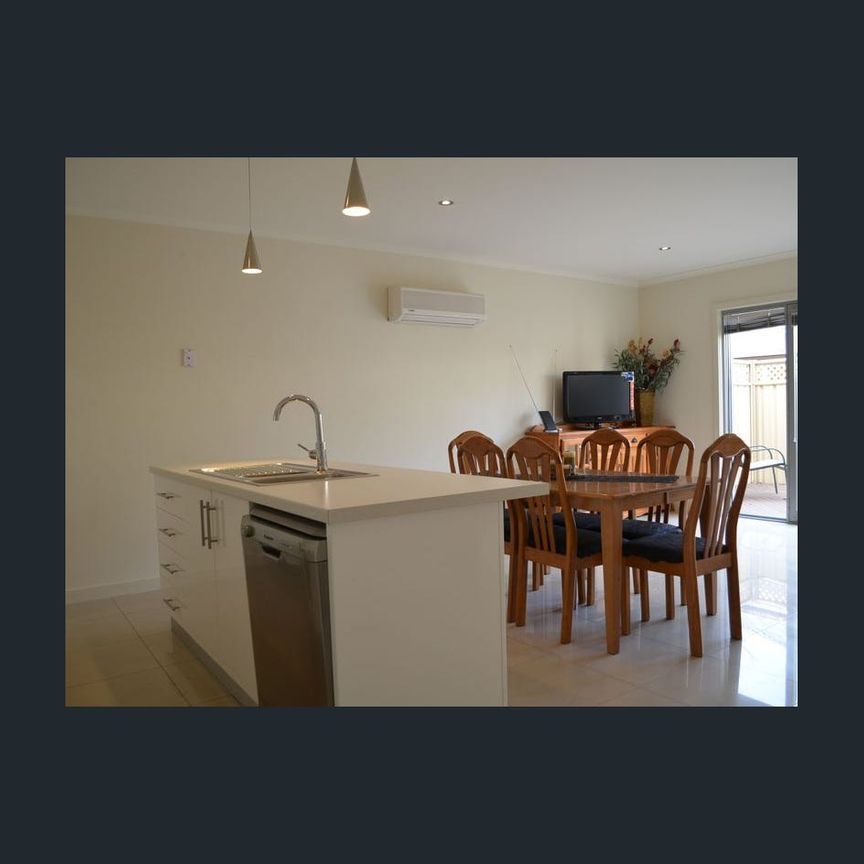 9B Holt Street, Bendigo, Vic 3550 - Photo 1