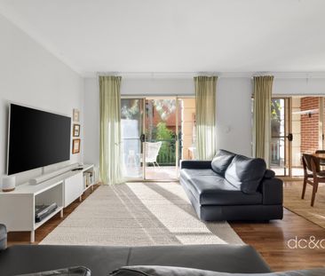 Three-bedroom comfort with space and style to match - Photo 1