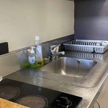 Two bedroom unit in Te Aro - Photo 3