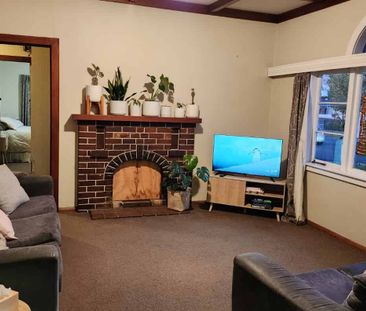 Character Home in Frankton - Photo 4