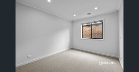 Modern Family Living in a Premium Estate - Photo 4