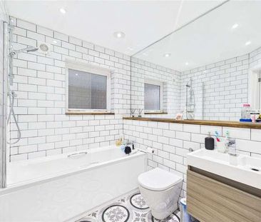 Angel Court, High Street, Theale, Reading, RG7 - Photo 2