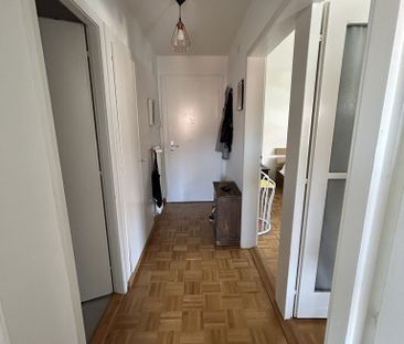 Appartement de 2.5 pièces au 4ème étage - Photo 2