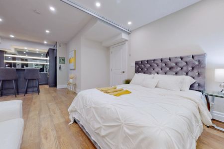 For Lease - 1693 Emberton Way, Innisfil, Ontario - Photo 4