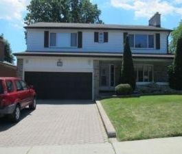 249 Cedarbrae Ave - Photo 1