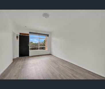 3/4 Park Street, Frankston, Vic 3199 - Photo 2