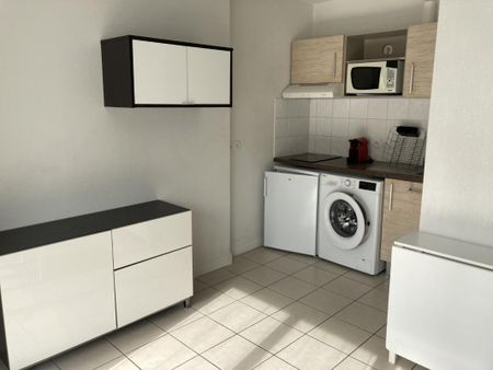 Location Appartement 2 pièces Meublé 31m² BRUGES 33520 - Photo 4