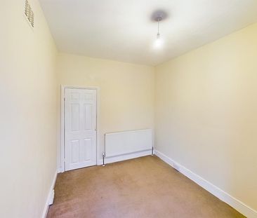 2 bedroom House To Let - Photo 3