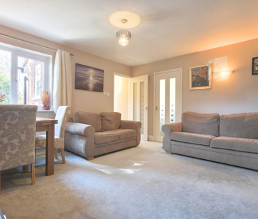 2 bedroom semi-detached house to rent - Photo 5