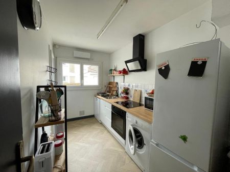 Location Appartement 3 pièces Meublé 58m² AGEN 47000 - Photo 2