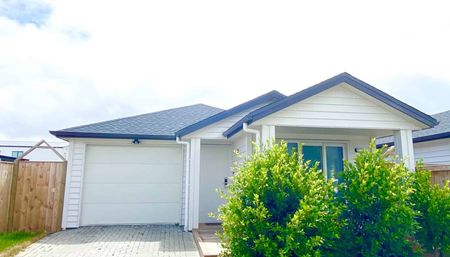 Fabulous 4 Bedroom Family Home - Photo 5