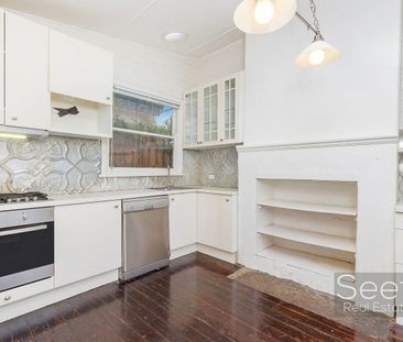 Ample Space With Superb Location - Photo 2