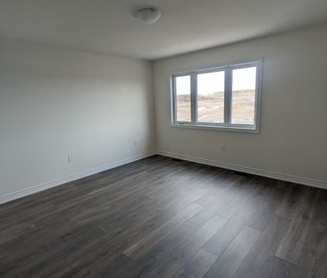 For Lease - 85 Greer Street, Barrie, Ontario - Photo 5