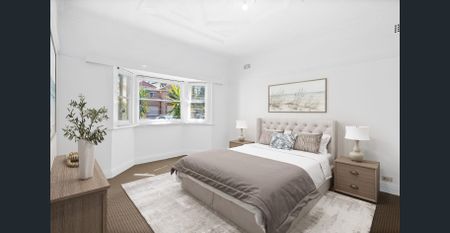 Renovated period home - Photo 3