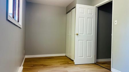 For Lease - 1200 COURTLAND Avenue Unit# 2, Kitchener, Ontario - Photo 4