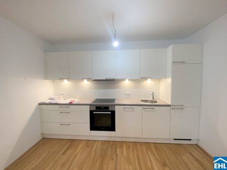 Geräumige 2-Zimmer-Wohnung in zentraler Lage - Photo 5