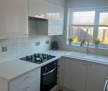 3 Bed Semi-Detached House, Grecian Street, M7 - Photo 3