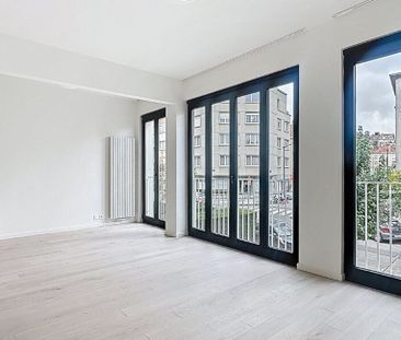 Appartement te huur in Elsene voor € 1.475 met 1 slaapkamer - Foto 3