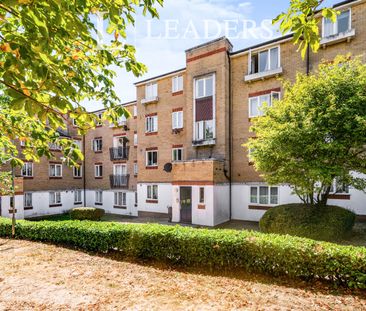 2 bedroom flat to rent Dads Wood - Photo 1