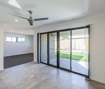 Beautiful Family Home! - Photo 1