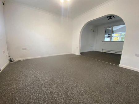 3 bedroom house to rent - Photo 3