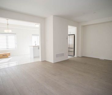 For Lease - 26 Wakeling Drive, Brantford, Ontario - Photo 3