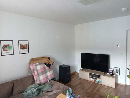 Großzügige 2-Zimmer-Wohnung im 4. Obergeschoss in 90459 Nürnberg - Photo 3