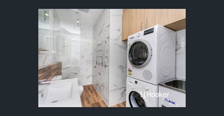 Stylish Apartment Living... - Photo 5