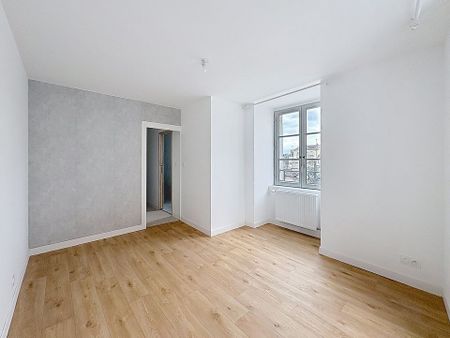 Location maison 6 pièces, 87.43m², Château-Gontier-sur-Mayenne - Photo 5