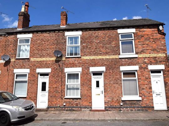 2 bedroom terraced house to rent - Photo 1