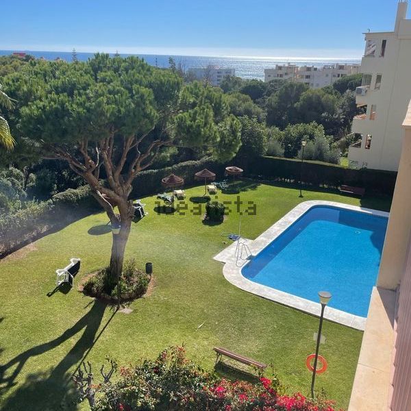 Alquiler de piso en Calle Aguila Real, 8 - Photo 1