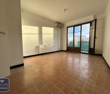 Location Appartement 4 pièces 66m² MARSEILLE 5ème - Photo 4