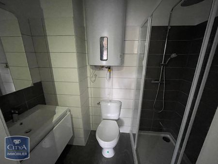 Location Appartement 1 pièce 23m² ANGOULEME 16000 - Photo 4