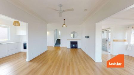 17 Davis Street, Speers Point NSW 2284 - Photo 3