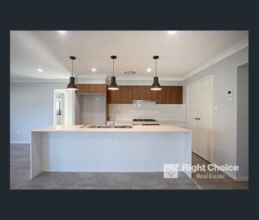 Family Ready! - Photo 1