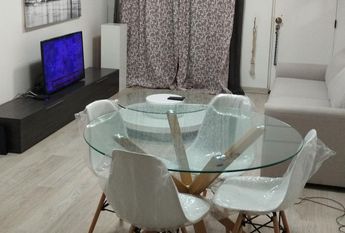 Arrendo apartamento T1 no centro da Costa da Caparica